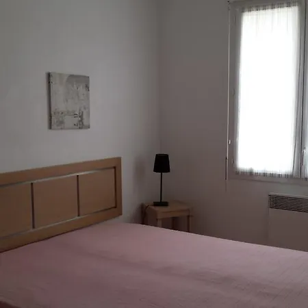 Le Domaine De Melody ホリデーパーク Santa-Maria-Poggio