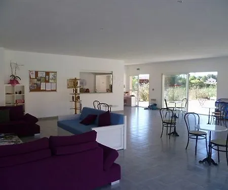 Le Domaine De Melody 3*