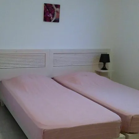 Le Domaine De Melody Prázdninový areál Santa-Maria-Poggio (Corsica)