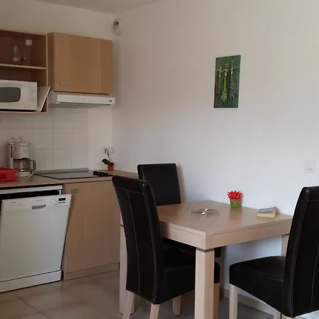 Le Domaine De Melody Holiday park Santa-Maria-Poggio (Corsica)