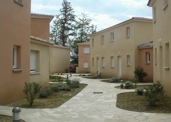 Le Domaine De Mélody Village de vacances